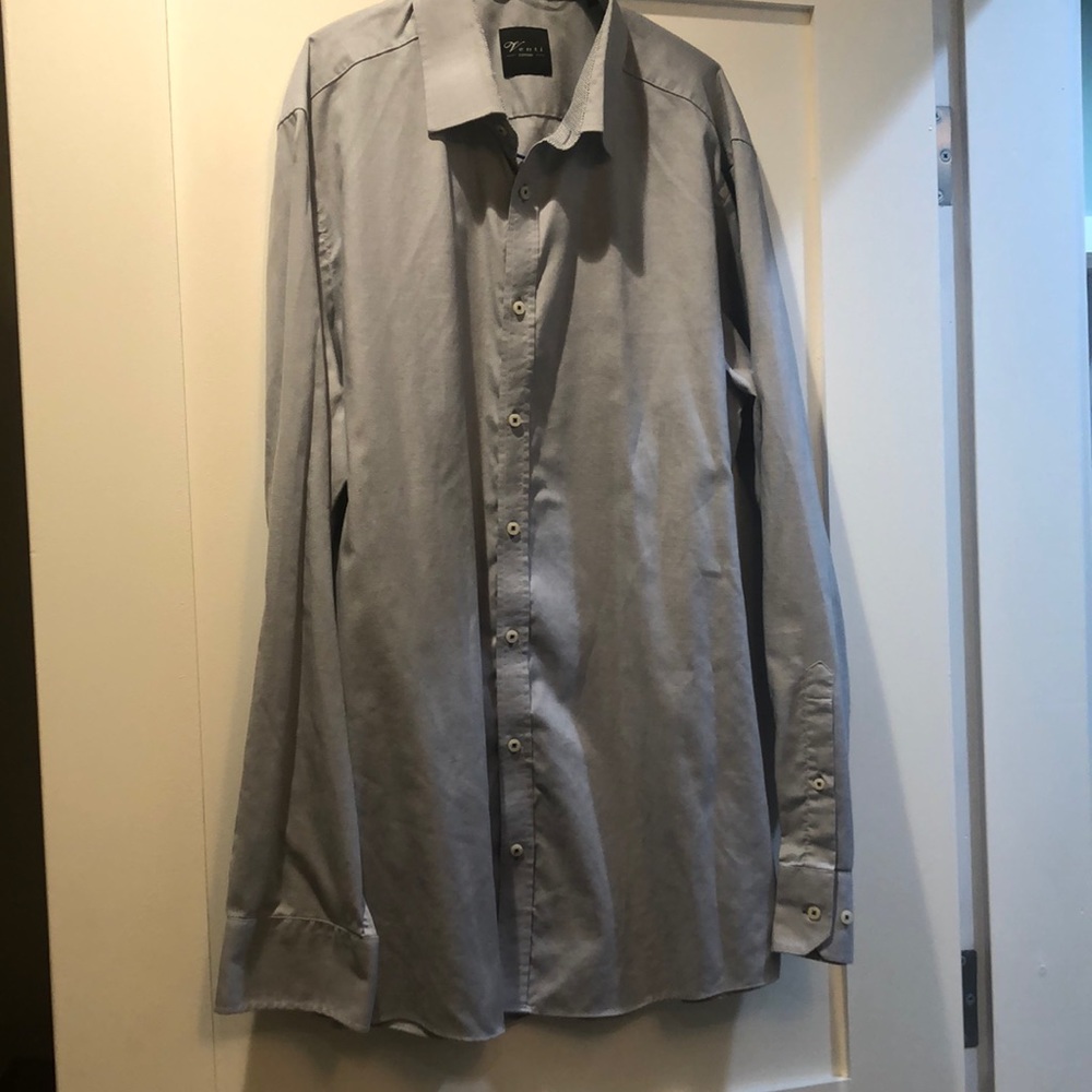 Venti men’s dress shirt. Size 44 (17 1/2)